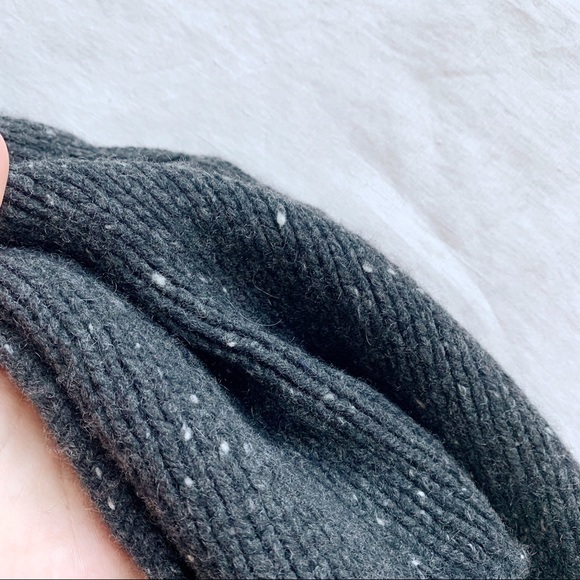 Vince 100% cashmere tie up knit sweater - Picture 5 of 5